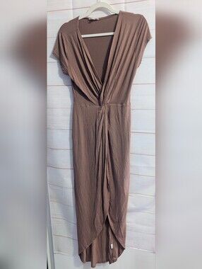 🎢 Rolla Coster 🎢 Taupe Twist-Front  Dress Size Large